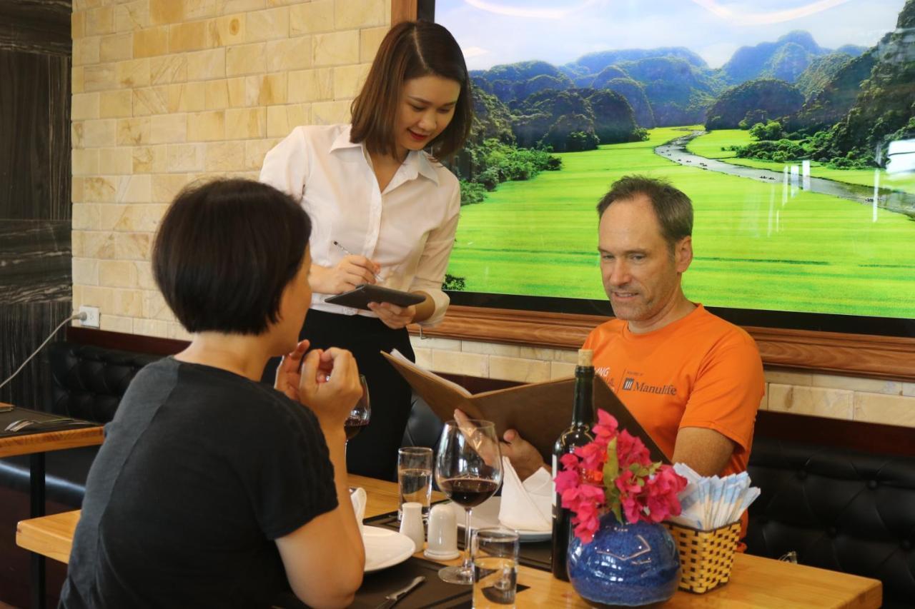 Liberty Hall Tam Coc Hotel & Villa Ниньбинь Экстерьер фото
